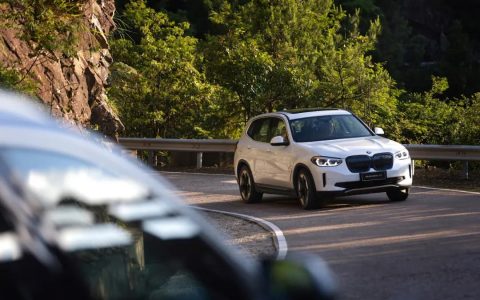 试驾 BMW iX3：体验新时代的可持续发展