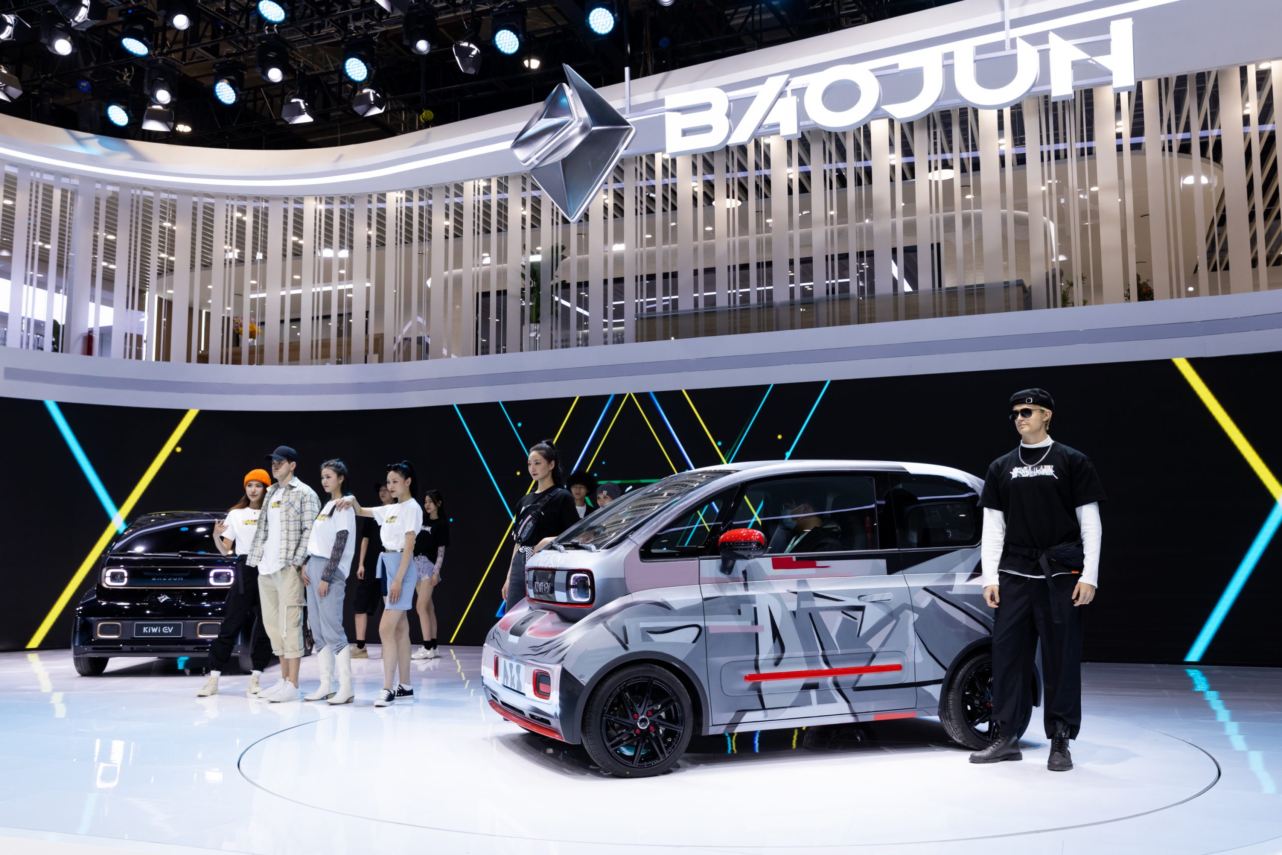 售价 6.98 ~7.88 万元，新宝骏 KiWi EV 会是下一款A00纯电「爆款」吗？
