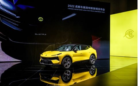 路特斯 ELETRE 成都车展首秀，掣电驭风正当时