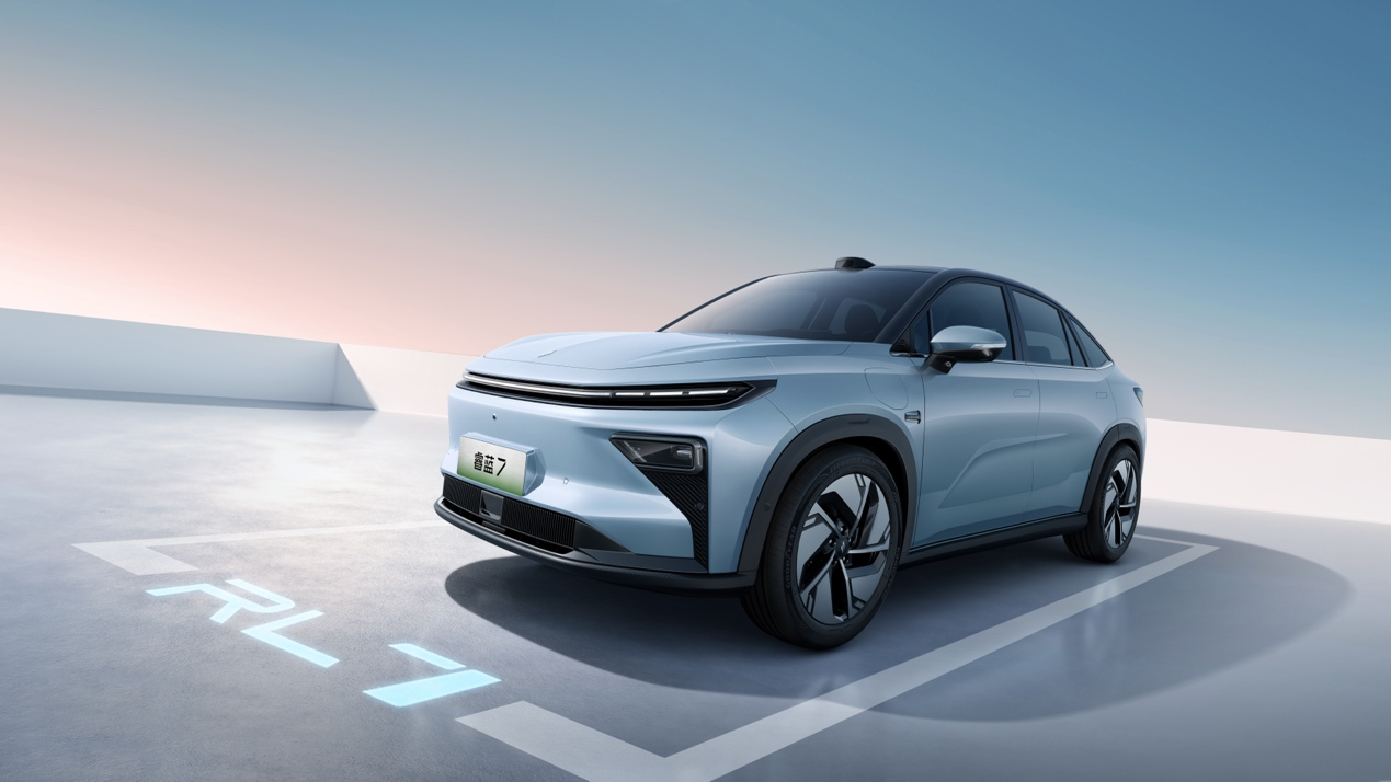 13.37万元起，智能后驱轿跑SUV 睿蓝7全球预售