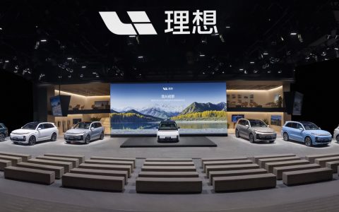 全新一代理想智能驾驶开启万人体验团招募，OTA 6.2正式全量推送