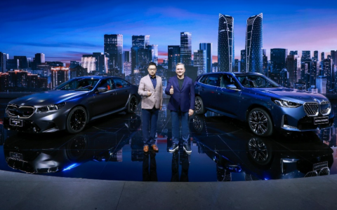 全新BMW M5策马领衔，宝马集团13款新车闪耀成都车展