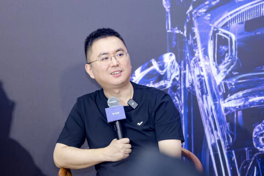 极越：在智驾浪潮中破浪前行